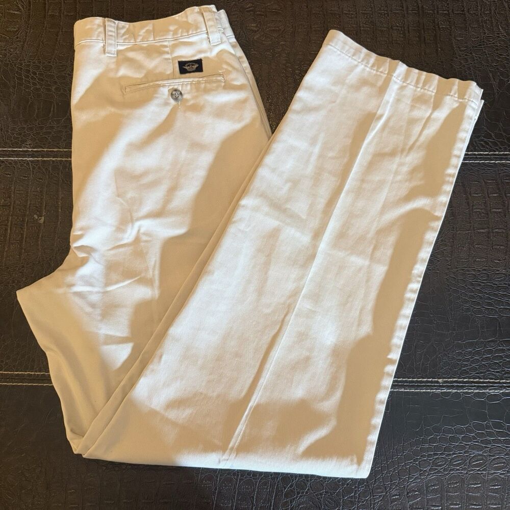 Dockers Mens 34x34 Cream Classic Fit Pleated Front Chino Khaki Pants